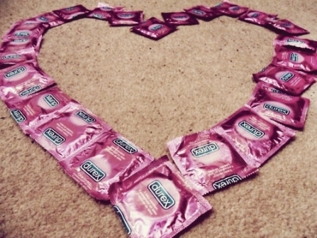 Condoms heart